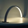 Επιτραπέζιο Φωτιστικό Led Half Moon 750mm ΜαύροΕπιτραπέζιο Φωτιστικό Led Half Moon 750mm
